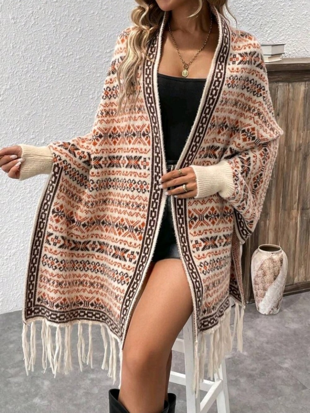 Casual Geometric Pattern Fringe Hem Batwing Sleeve Cardigan, Autumn - Picture 4 of 5